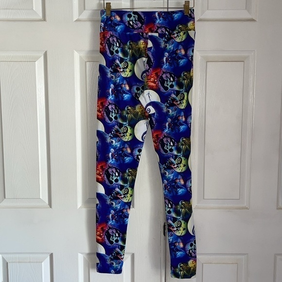 Eleven & Co The Nightmare Before Christmas Super Soft Leggings - Picture 2 of 5